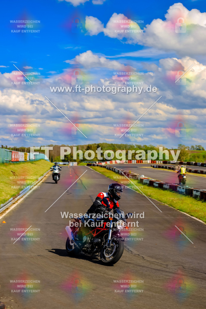 _OTO3828 | Hier findet Ihr Bilder von Touristenfahrten auf der Nürburgring Nordschleife oder von anderen Veranstaltungen die ich besucht habe. Viel Spass beim Durch Schauen 