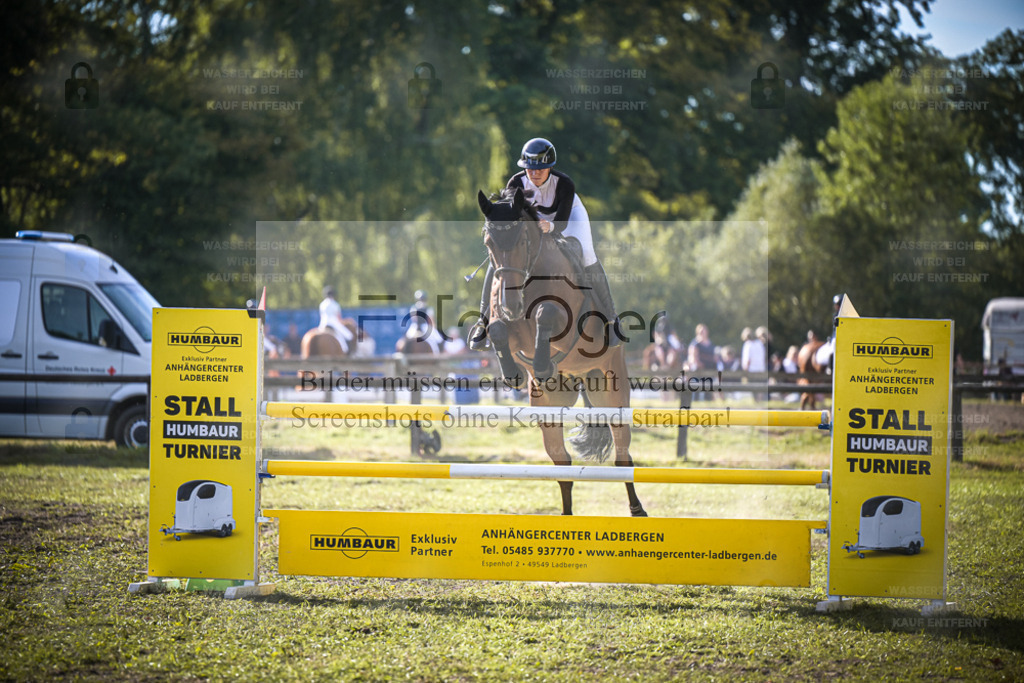 DOS_0536 | Entdecke hochwertige Reitturnierfotos von Foto Oger. Professionell, emotional und authentisch – jetzt Lieblingsmomente im Shop bestellen. - Realisiert mit Pictrs.com
