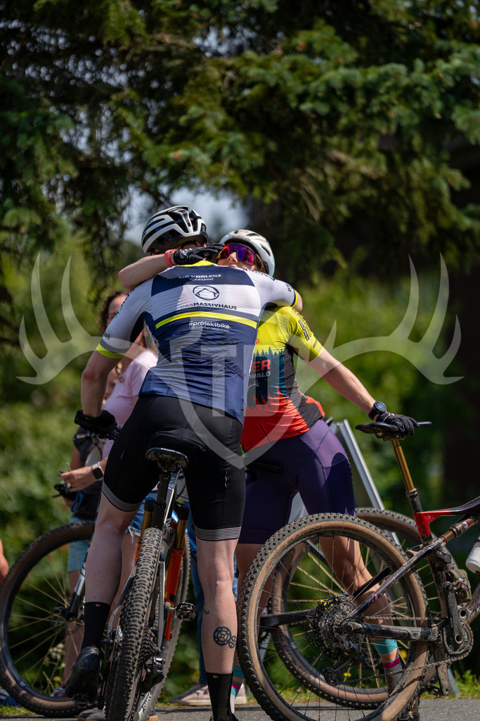 _DSC7917 | Fotogalerie der Treibjagd im Dunkelwald - Dein MTB Etappenrennen im Erzgebirge - Realisiert mit Pictrs.com