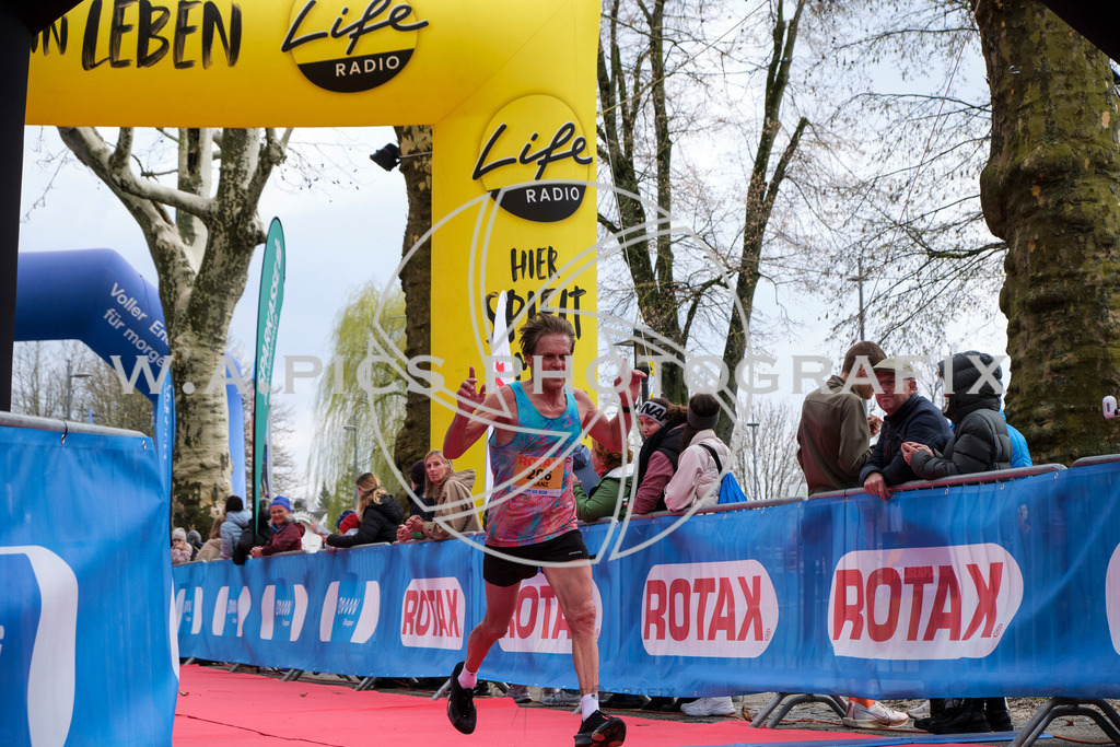 ..... | AUSTRIA, Wels, 30.03.25, ALOHA Wels Halbmarathon, Image Shows: , Foto: Wapics/RING M.