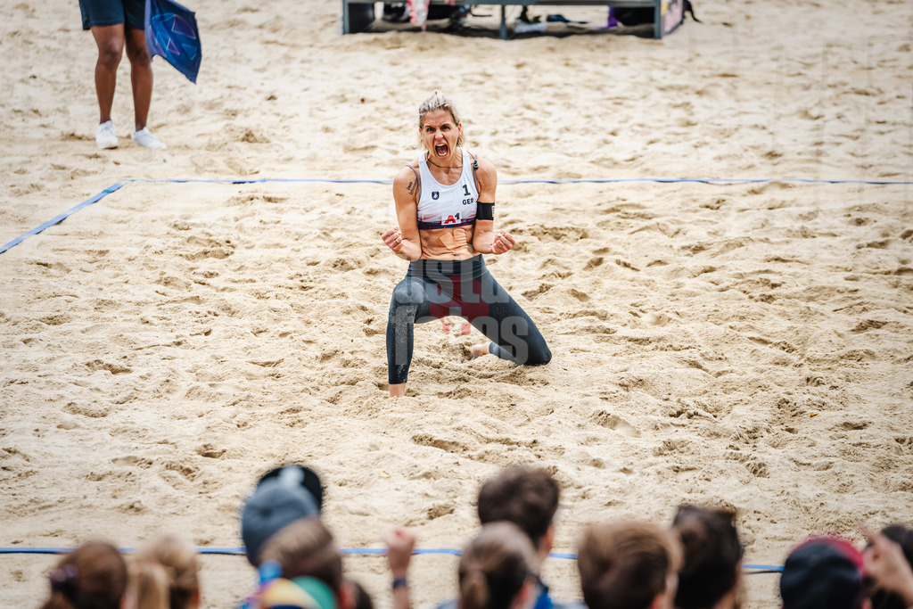 Beachvolleyball | Frauen | A1 CEV Beach Volleyball Europameisterschaften 2023 | Laura Ludwig Louisa Lippmann (GER) vs. Svenja Müller Cinja Tillmann (GER) | 04.08.2023 | Laura Ludwig (1, GER) jubelt