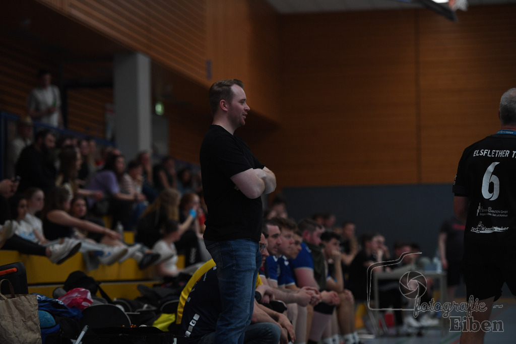 VFL Rastede-Elsflether TB 2 | VFL Rastede (blau)-Elsflether TB 2 (schwarz) am 06.04.2024 in Rastede (Sporthalle Feldbreite), Deutschland, Photo: Philip Eiben 2024 - Realisiert mit Pictrs.com