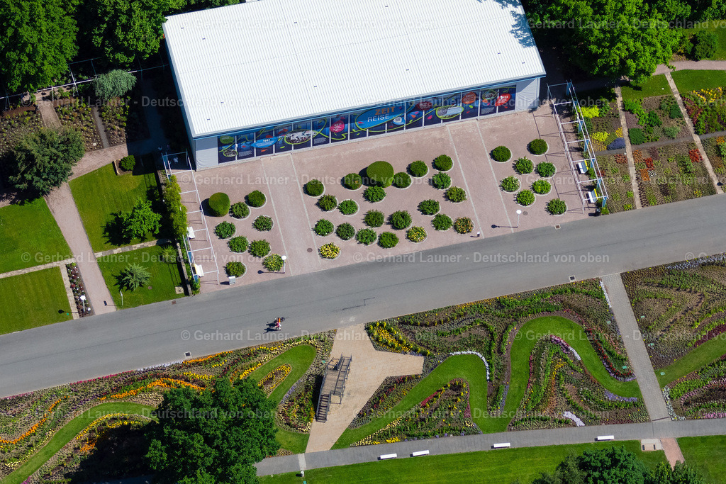 4045826 | ERFURT 14.06.2021 Parkanlage " egapark " im Ortsteil Hochheim in Erfurt im Bundesland Thüringen, Deutschland. Weiterführende Informationen bei: Bundesgartenschau Erfurt 2021 gemeinnützige GmbH. // Park of " egapark " in the district Hochheim in Erfurt in the state Thuringia, Germany. Further information at: Bundesgartenschau Erfurt 2021 gemeinnuetzige GmbH. Foto: Gerhard Launer