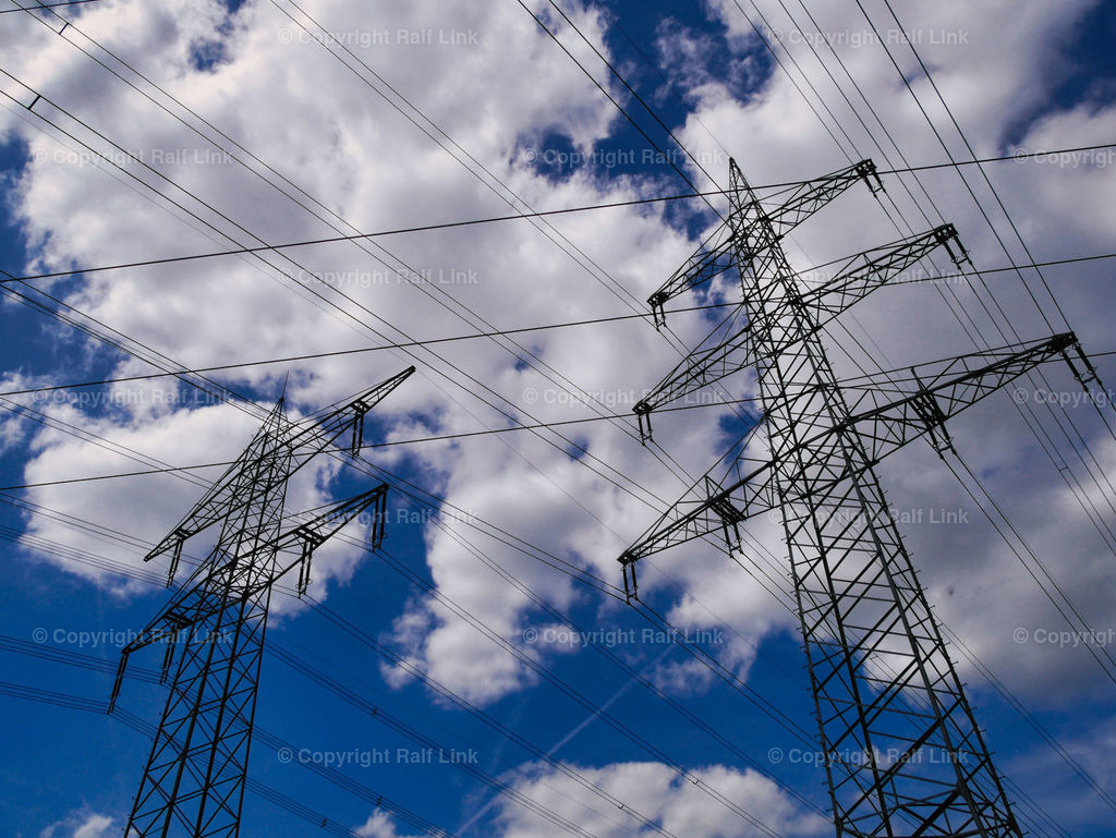 Hochspannugsmasten_04 | Stockfotos, Fotos mit Miniaturfiguren und kreativen Ideen. Dabei auch vieles aus der Metropolregion Rhein-Neckar. 