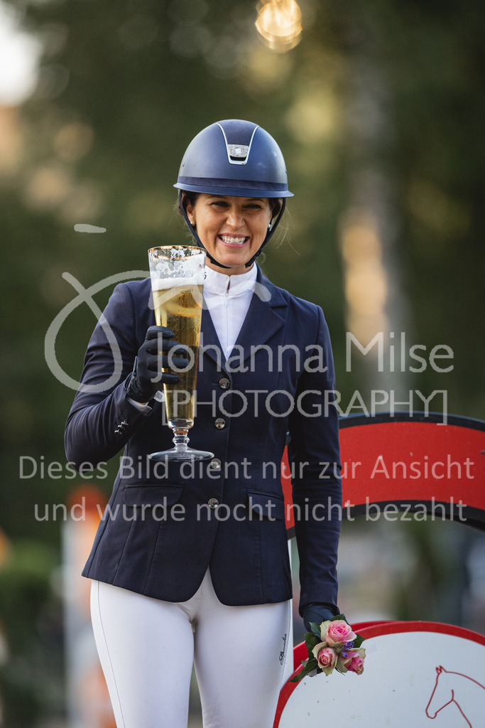 230826_Delbrueck_S1-Spr-989 | Deine schönsten Turniermomente als professionelle Fotos! Entdecke hochwertige Pferdesport-Fotografie im Online-Shop. Jetzt Fotos finden & bestellen!