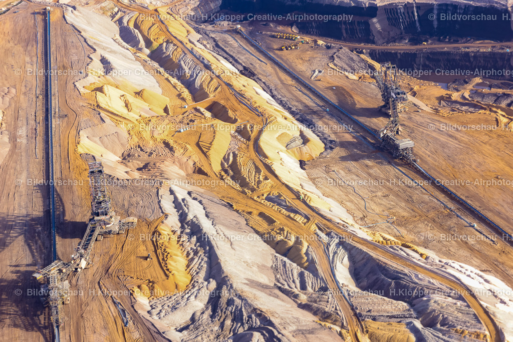 Luftbild-Niederzier-Tagebau Hambach-8296 | Luftbildfotografie Hermann Klöpper - Realized with Pictrs.com
