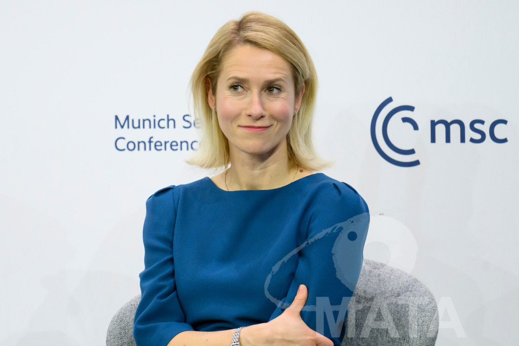 _DWA5462 | MATA IndoCon - Realisiert mit Pictrs.com