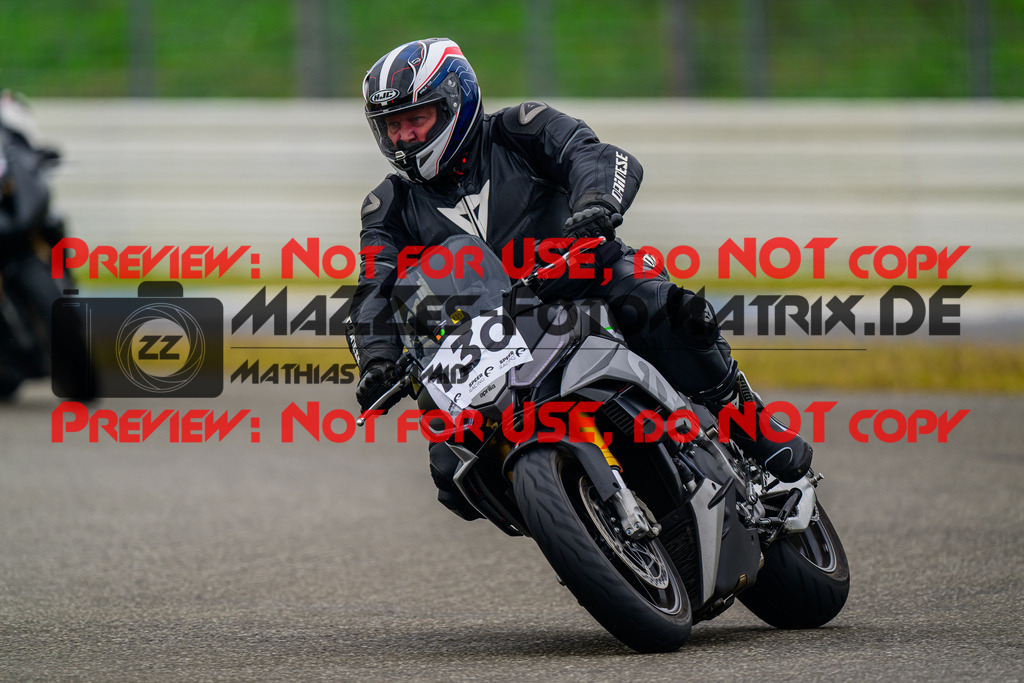 MaZZes_Fotomatrix_20240923_6007705_2928 | Fotograf Mathias Schmid
Sportfotograf,
Eventfotograf,
Hochzeitsfotograf,
Portraitfotograf