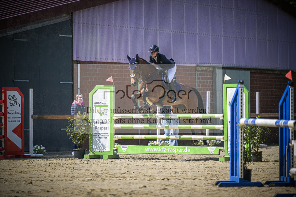 DOS_7843 | Entdecke hochwertige Reitturnierfotos von Foto Oger. Professionell, emotional und authentisch – jetzt Lieblingsmomente im Shop bestellen.Deutschlandweite Turnierfotografie. - Realisiert mit Pictrs.com