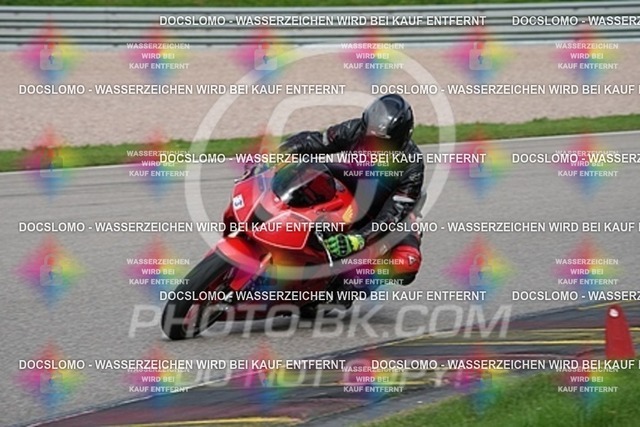 2023_09_18_PBK_13610 | Sportfotografie; SlowMotion; Video; Rennstrecke; Hafeneger; RSE; Speer; Trackday; Motorsportarena; Hockenheimring; Brno; Most; Barcelona; Valencia, Benny; Kaetzmer;