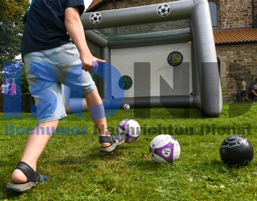 BHarpener Dorffest 2024  {date} -  | {headline}(Foto: Sebastian Sendlak / BOND) - Realisiert mit Pictrs.com