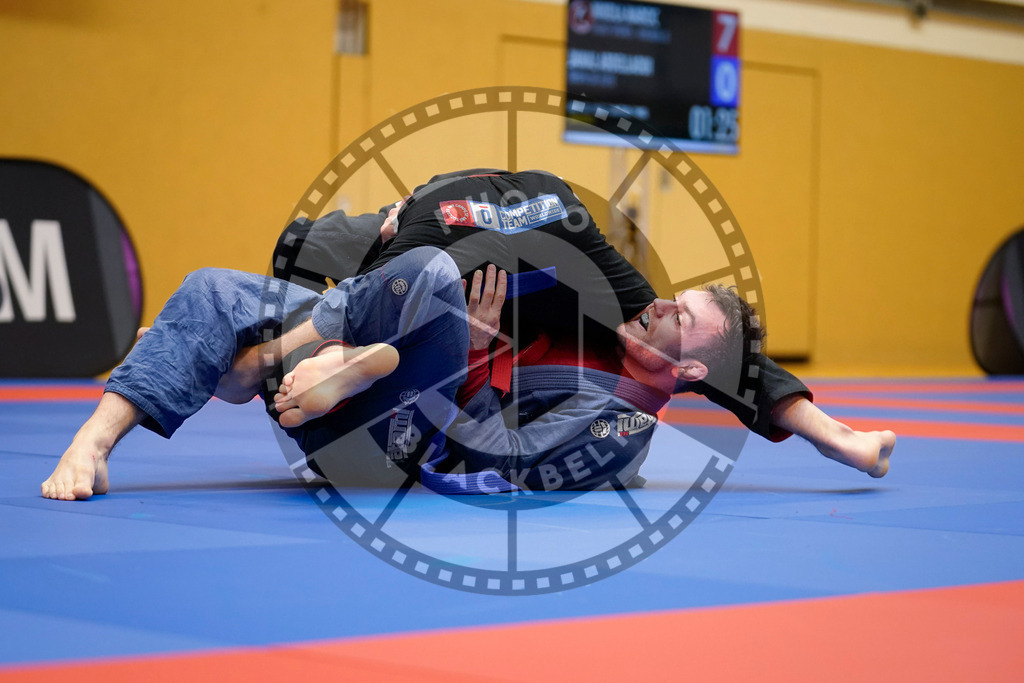 20240203PBB05812 | Fighters compete during the Brazilian Jiu-Jitsu Championship of the AJP Tour in Maintal by Frankfurt am Main, Germany, on February 2, 2024.