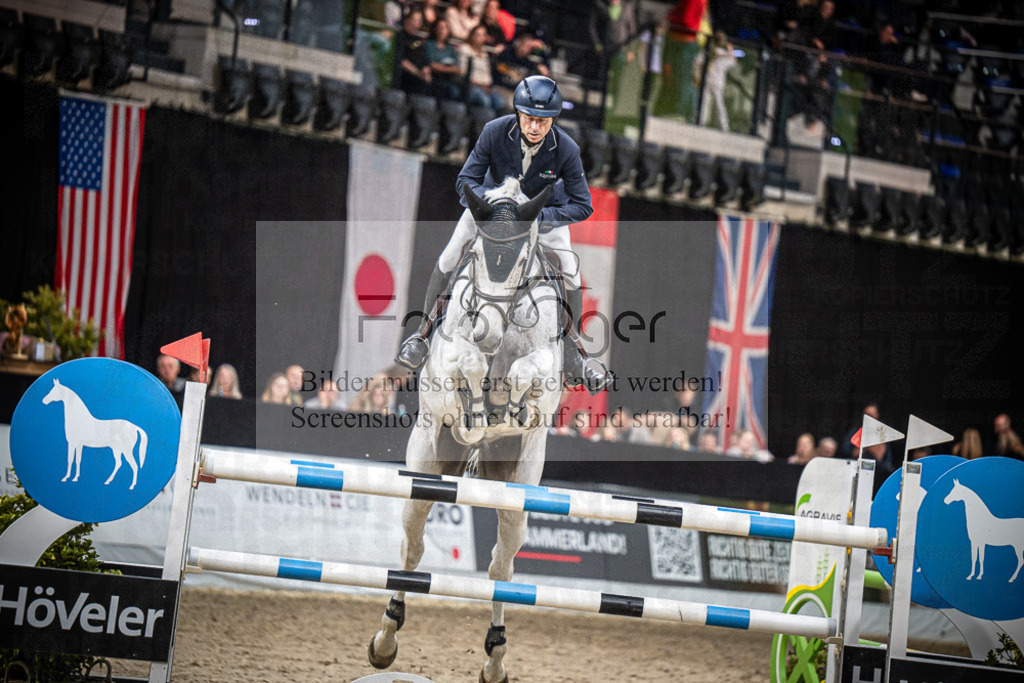 DOS_0112 | Entdecke hochwertige Reitturnierfotos von Foto Oger. Professionell, emotional und authentisch – jetzt Lieblingsmomente im Shop bestellen.Deutschlandweite Turnierfotografie. - Realisiert mit Pictrs.com