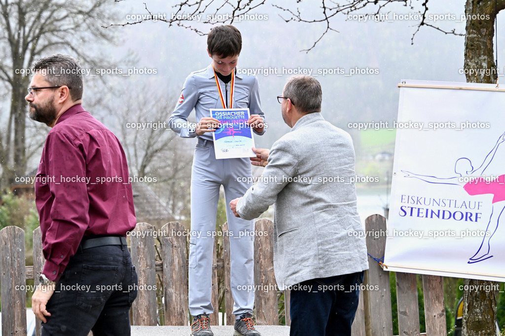 Ossiachersee Pirouette ESC Steindorf 31.3.2024 | Ossiachersee Pirouette ESC Steindorf 31.3.2024, Ossiachersee Pirouette ESC Steindorf am 31.03.2024 in Steindorf (Ossiachersee Halle), Austria, (Photo by Bernd Stefan)