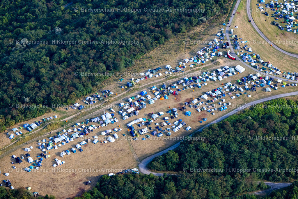 Luftbild Neukirchen-Vluyn-5466 | Musik- Konzert " Dong Open Air " auf der Freilichtbühne in Neukirchen-Vluyn im Bundesland Nordrhein-Westfalen, Deutschland - Realisiert mit Pictrs.com