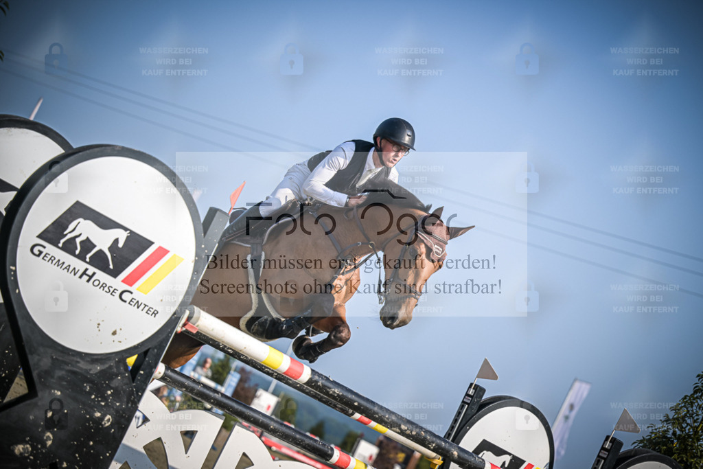 DOS_0176 | Entdecke hochwertige Reitturnierfotos von Foto Oger. Professionell, emotional und authentisch – jetzt Lieblingsmomente im Shop bestellen. - Realisiert mit Pictrs.com