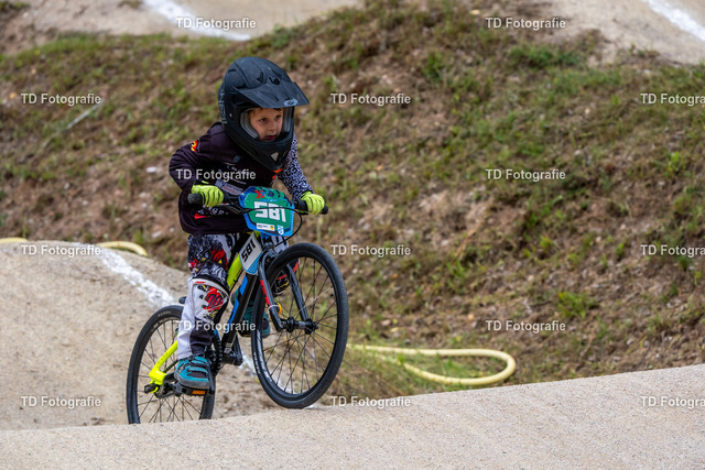 BayBMX2026-05769 | Fotogalerie von Thomas Dettweiler mit Eventbildern und lizenzfreien Fotos. Perfekt als Wandbild, für Büro, Website oder private Nutzung. - Realisiert mit Pictrs.com