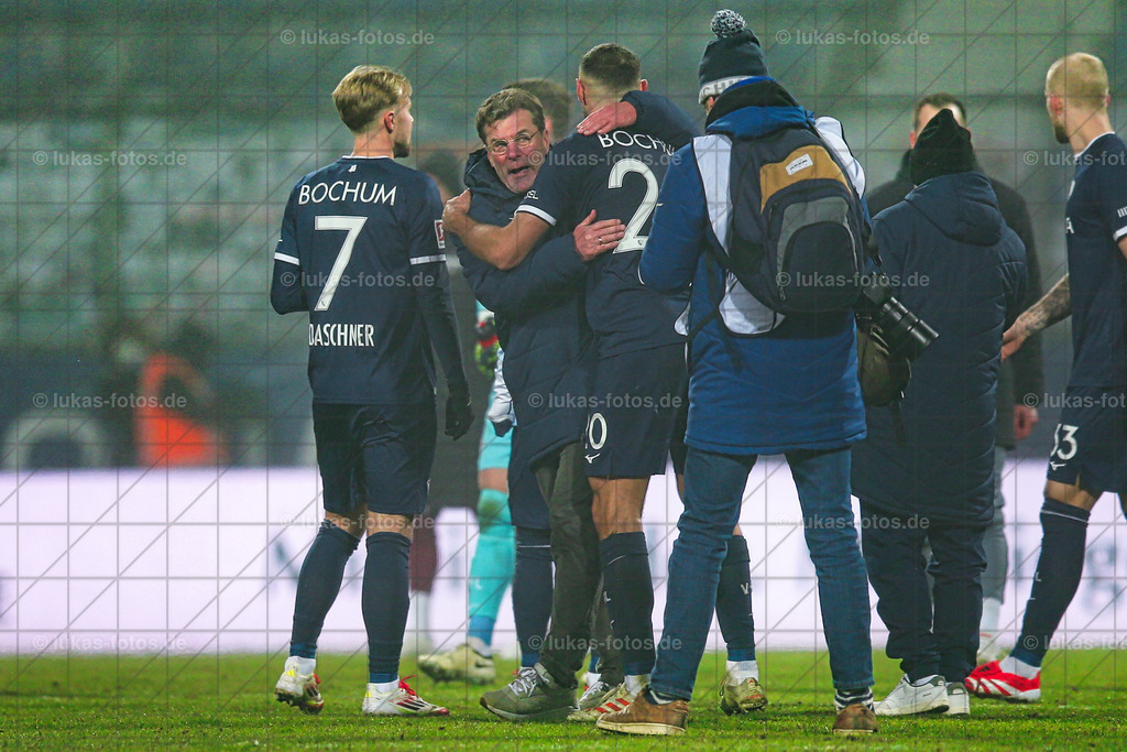 VfL Bochum - RB Leipzig 3:3 | Nach einem 0:3 zur Pause kam der VfL Bochum im ersten Bundesliga-Rückrundenspieltag gegen RB Leipzig zu einem 3:3. - Realisiert mit Pictrs.com