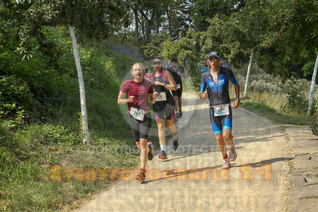 250824_1441_EX1_7192 | Sportfotografie im Rhein-Sieg Kreis, Köln, Bonn, NRW, Rheinland Pfalz, Hessen, etc. Unser Tätigkeitsfeld umfasst den Laufsport vom Volkslauf über den Marathon, Duathlon, Triathon bis zum Ultralauf wie Kölnpfad Ultra oder Schindertrail.