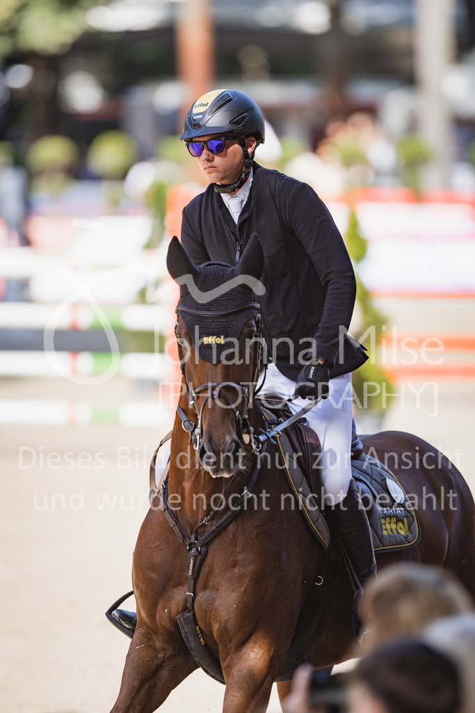 230910_OWLCh_GroßerPreis-628 | Deine schönsten Turniermomente als professionelle Fotos! Entdecke hochwertige Pferdesport-Fotografie im Online-Shop. Jetzt Fotos finden & bestellen!