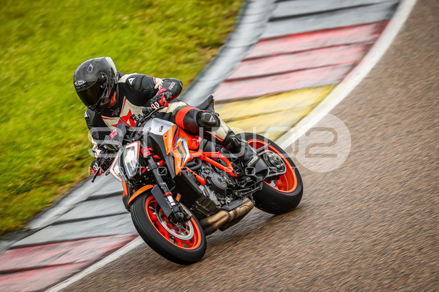 0018-260612SR-002_18 | Deine Full-Service-Agentur für ✔️Videoproduktionen und ✔️Motorsportfotografie Jetzt Angebot anfragen!