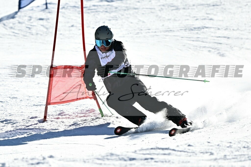 DSC_8927a | Kaufen Sie Sportbilder im Onlineshop von Andy Scherrer Sportfotografie. Faszinierende Bilder von Sportevents aus der ganzen Schweiz. Fussball, Frauenfussball, Unihockey, Handball, Schwingen und weiteren Sportarten. - Realisiert mit Pictrs.com