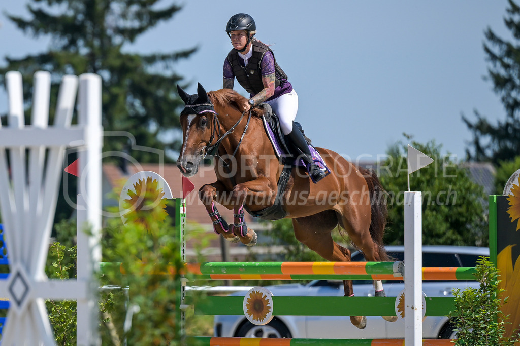 Pferdesporttage Winterthur - 19. July 2025 | Pferdesporttage WinterthurSandplatz Pferdesport-Arena, WinterthurBild: Sportfotografie Markus Aeschimann | www.markus-aeschimann.ch - Realisiert mit Pictrs.com