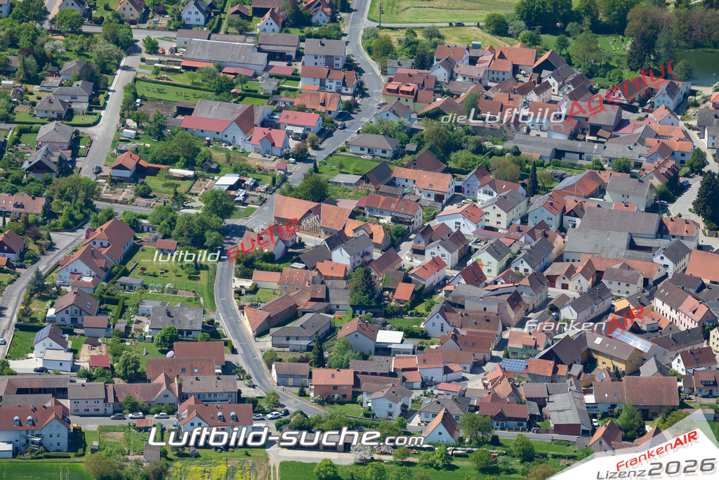 Das Luftbild der Stadt Rödelmaier wurde 2018 vom Flugzeug heraus erstellt (keine Drohne) Aufnahmehöhe ca.400 Meter- hohe Auflösung für beste Druck-Qualität