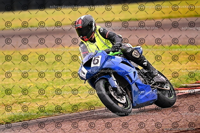 25bt02-0125 | markuskiefer.com - Realisiert mit Pictrs.com