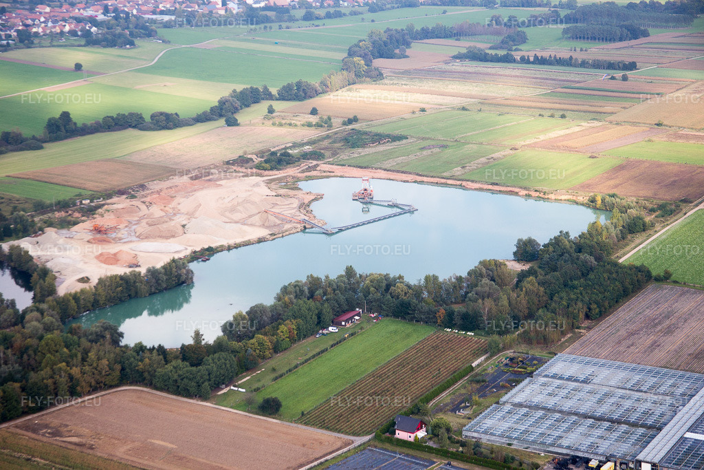 Vue aérienne: Brumath, Geudertheim à Geudertheim dans le département Bas Rhin, France. Photo: IMG_074174.jpg prise le 04/10/2014 par Werner Riehm/FLY-FOTO.euRésolution de l'original: 5472 x 3648 px
