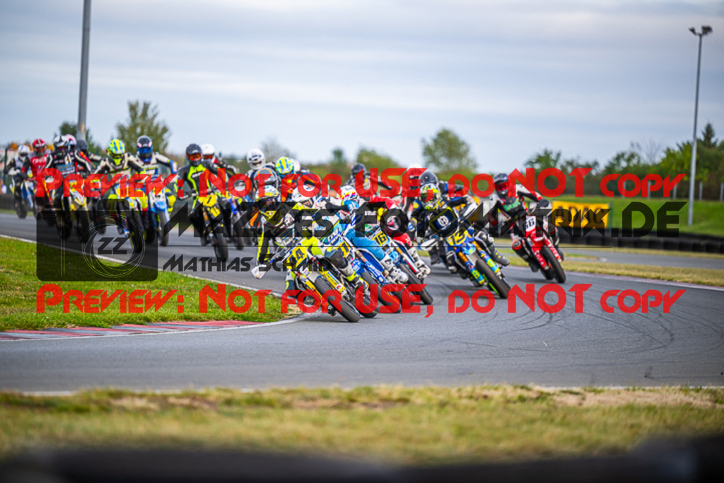 MaZZes_FotoMatrix_231001_0443 | S1