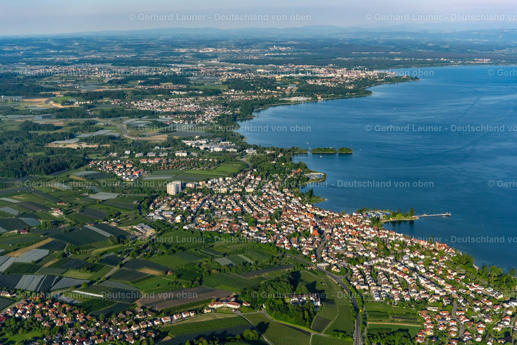 4028715 | IMMENSTAAD AM BODENSEE 17.05.2020 Stadtgebiet mit Außenbezirken und Innenstadtbereich in Immenstaad am Bodensee im Bundesland Baden-Württemberg, Deutschland. Verwendung in Zoom- Ausschnitten nicht gestattet ! // City area with outside districts and inner city area in Immenstaad am Bodensee in the state Baden-Wurttemberg, Germany. Use not permitted in Zoom clippings! Foto: Gerhard Launer