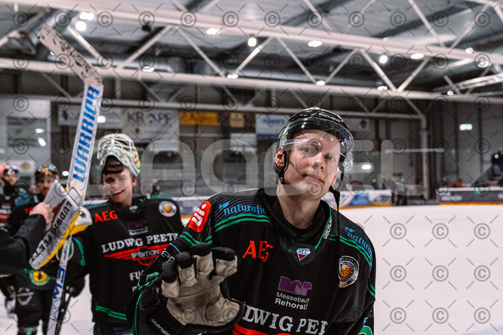 Alligators_vs_Passau_26_12_2025-100 | Höchstadt Alligators Fotogalerie: Eishockey-Action aus Franken. Professionelle Spielfotos, Portraits & Stadionbilder zum Download. Jetzt entdecken! - Realisiert mit Pictrs.com