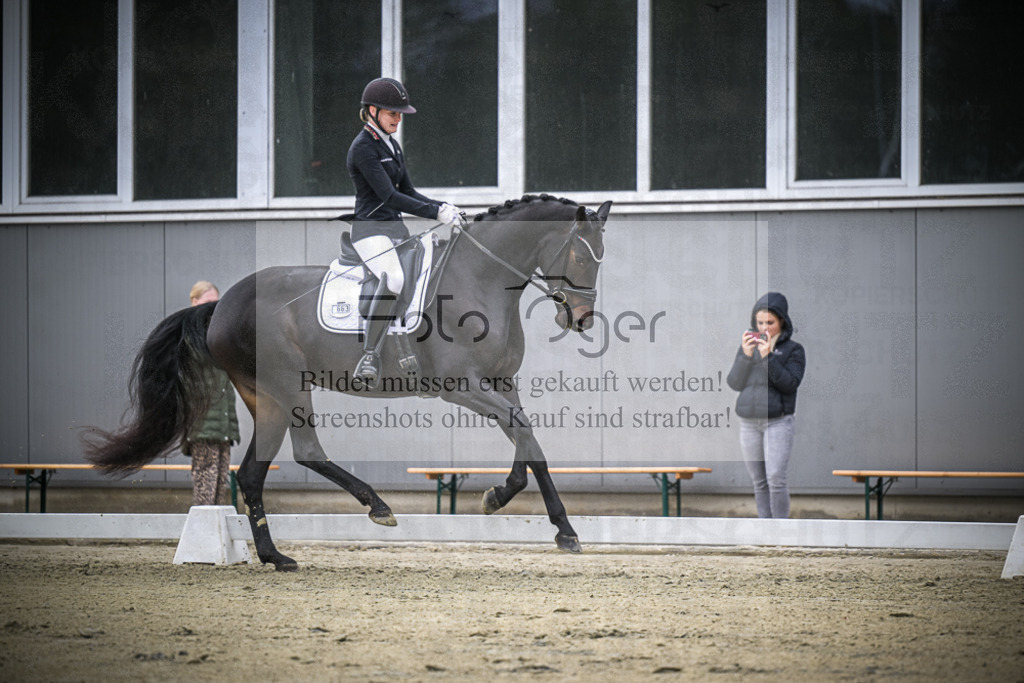 DOS_0436 | Entdecke hochwertige Reitturnierfotos von Foto Oger. Professionell, emotional und authentisch – jetzt Lieblingsmomente im Shop bestellen.Deutschlandweite Turnierfotografie. - Realisiert mit Pictrs.com