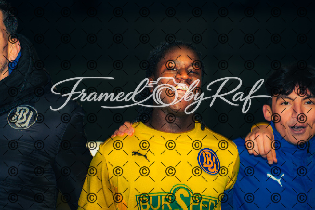 DSC03402 | Professioneller Online-Store für hochwertige Fotografie: Entdecke einzigartige Bilder aus Street, Events und Lifestyle. Sichere dir exklusive Prints und digitale Downloads in bester Qualität für dein Zuhause oder Projekte. - Realisiert mit Pictrs.com