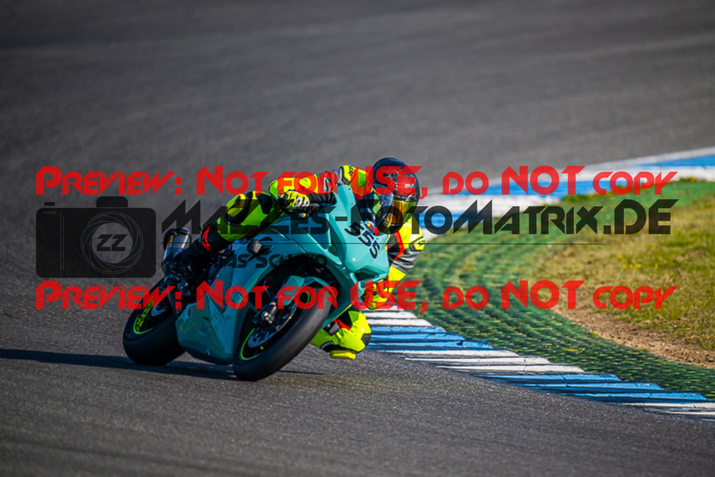 MaZZes_FotoMatrix_230410_1529 | ROT