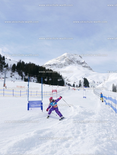 Mailin(6) | Photos von der Skischule Warth - Realisiert mit Pictrs.com
