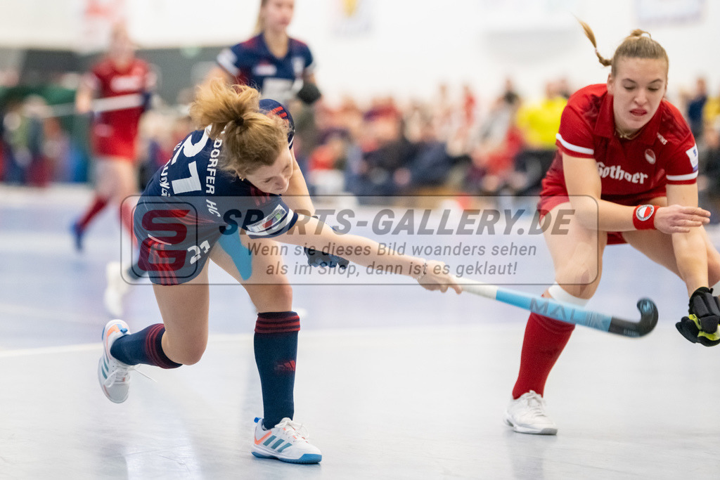 SFE_20221127_0044 | 1. Bundesliga Hockey Damen Düsseldorfer HC - Rot-Weiss Köln am 27.11.2022 in Düsseldorf (Düsseldorfer Hockeyclub 1905 e.V.), Photo: Stephan Fehrmann 2022 (Sports-Gallery),Schaunig Maike ( Düsseldorfer HC #21 )