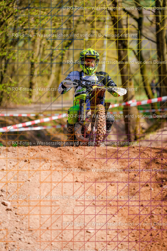 2 Lauf Mernes-1104 | Sportfotografie von RO-Fotos: Motorsport, Motocross, Enduro, Laufveranstaltungen und Triathlon. Professionelle Fotos von Sportlern und Events. - Realisiert mit Pictrs.com