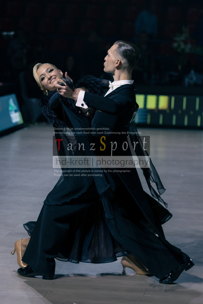 IMG_8682 | Tanzsportbilder, Standardtanz, Lateintanz, WDSF, DTV, LTVB, dancecomp, goc, hessen tanzt, blaues band der spree, walzer, tango, wiener walzer, slowfox, quickstepp, samba, rumba, cha-cha-cha, paso doble. jive, hd-kroft photography, turniertanzsport
