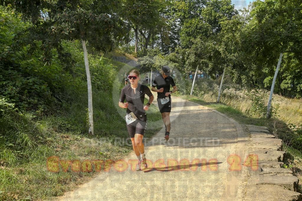 250824_1453_EX1_7927 | Sportfotografie im Rhein-Sieg Kreis, Köln, Bonn, NRW, Rheinland Pfalz, Hessen, etc. Unser Tätigkeitsfeld umfasst den Laufsport vom Volkslauf über den Marathon, Duathlon, Triathon bis zum Ultralauf wie Kölnpfad Ultra oder Schindertrail.