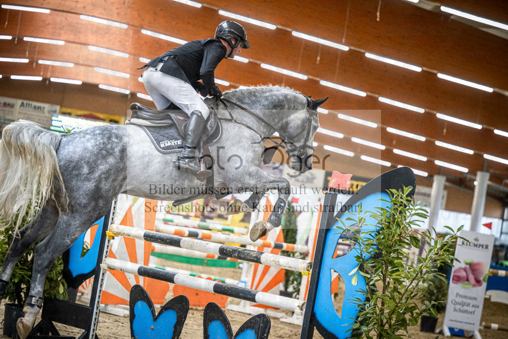 DOS_3696 | Entdecke hochwertige Reitturnierfotos von Foto Oger. Professionell, emotional und authentisch – jetzt Lieblingsmomente im Shop bestellen.Deutschlandweite Turnierfotografie. - Realisiert mit Pictrs.com