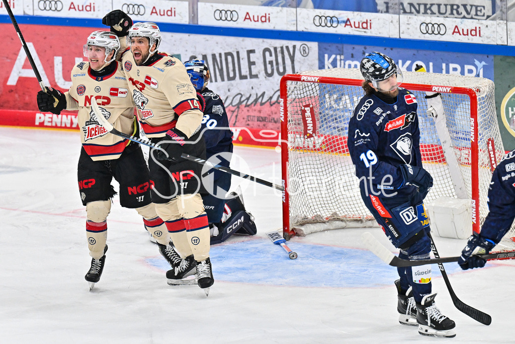 ERC Ingolstadt - Nuernberg Ice Tigers | Jubel der Gaeste nach dem Treffer zum 1-2 durch Cole MAER (Nuernberg Ice Tigers 14) / Tor / Torschuetze / Freude / Happy / DEL: ERC Ingolstadt - Nuernberg Ice Tigers, Saturn-Arena am 26.03.2025