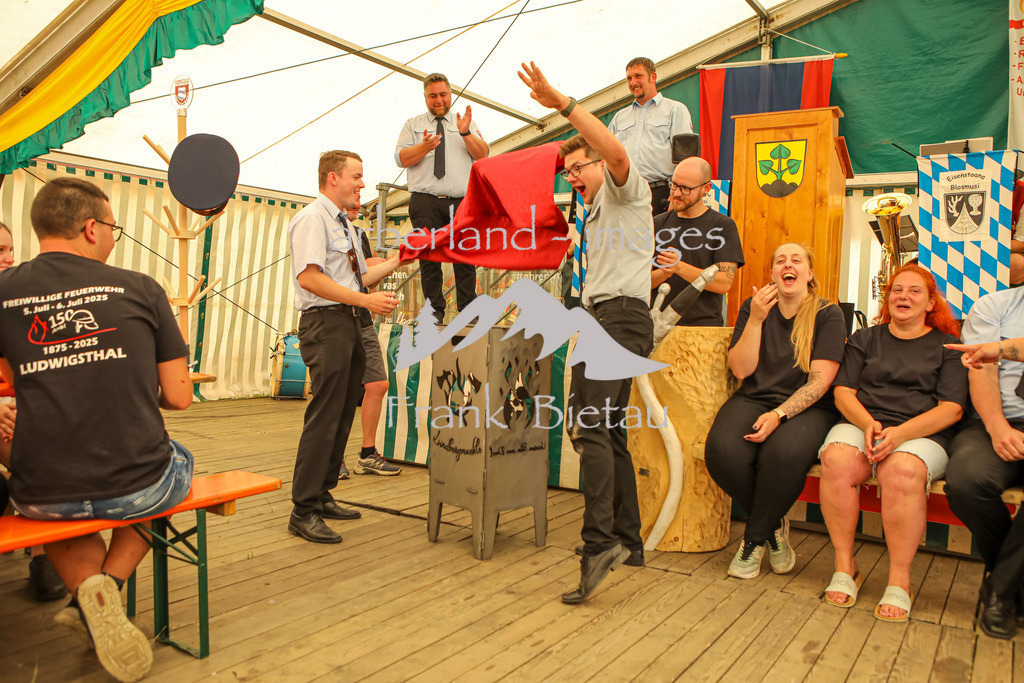 OE7A0585 | Geschenk an den Patenrverein Lindbergmühle