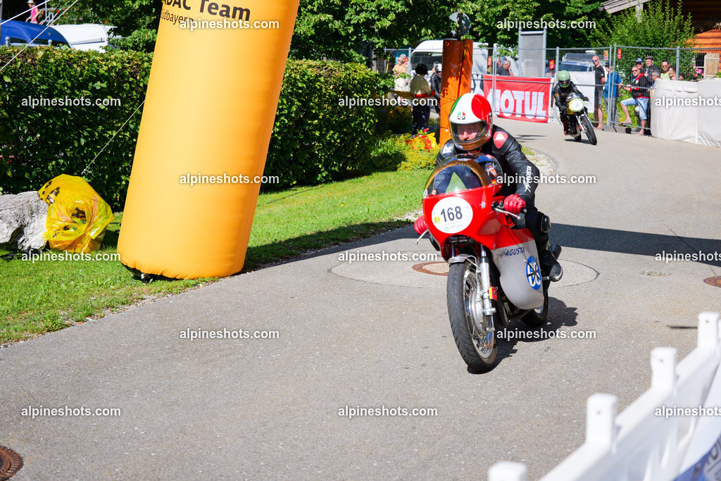 P1025852 | Erleben Sie atemberaubende, hochqualitative Fotos Ihrer Fahrt entlang der malerischen Alpenstraßen. Besuchen Sie alpineshots.com, um professionelle Aufnahmen Ihrer unvergesslichen Reise zu finden und zu kaufen - Realisiert mit Pictrs.com