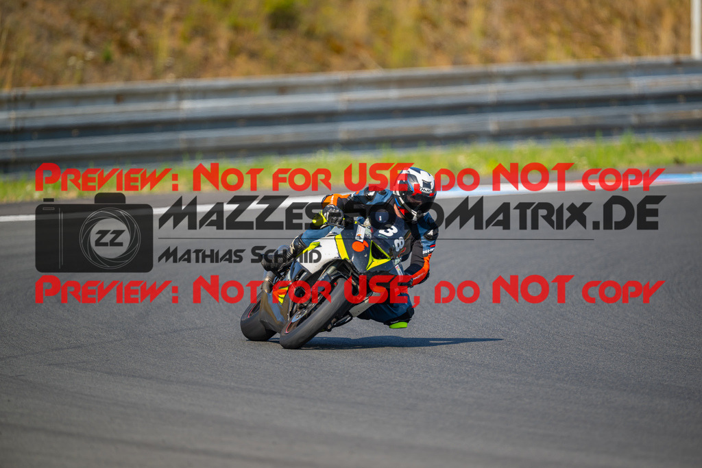 MaZZes-Fotomatrix-20260805-518969 | OPEN