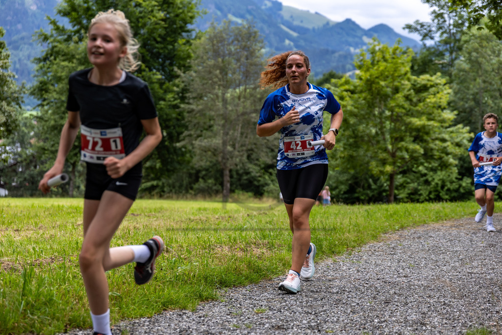 20. Sonthofer Bosch BKK Citylauf | 20. Sonthofer Bosch BKK Citylauf am 12.07.2024 in Sonthofen. Foto: Matthias Schwarz für www.dberchtold.com/ @schwarz.foto auf Instagram