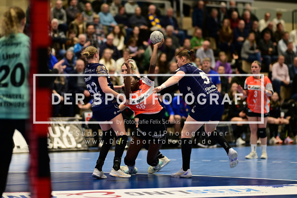 Handball I Frauen I Saison 2025-2026 I 1. HBF I 12. Spieltag I Buxtehuder SV - HSG Blomberg-Lippe I 00612 | Der Sportfotograf. - Realized with Pictrs.com