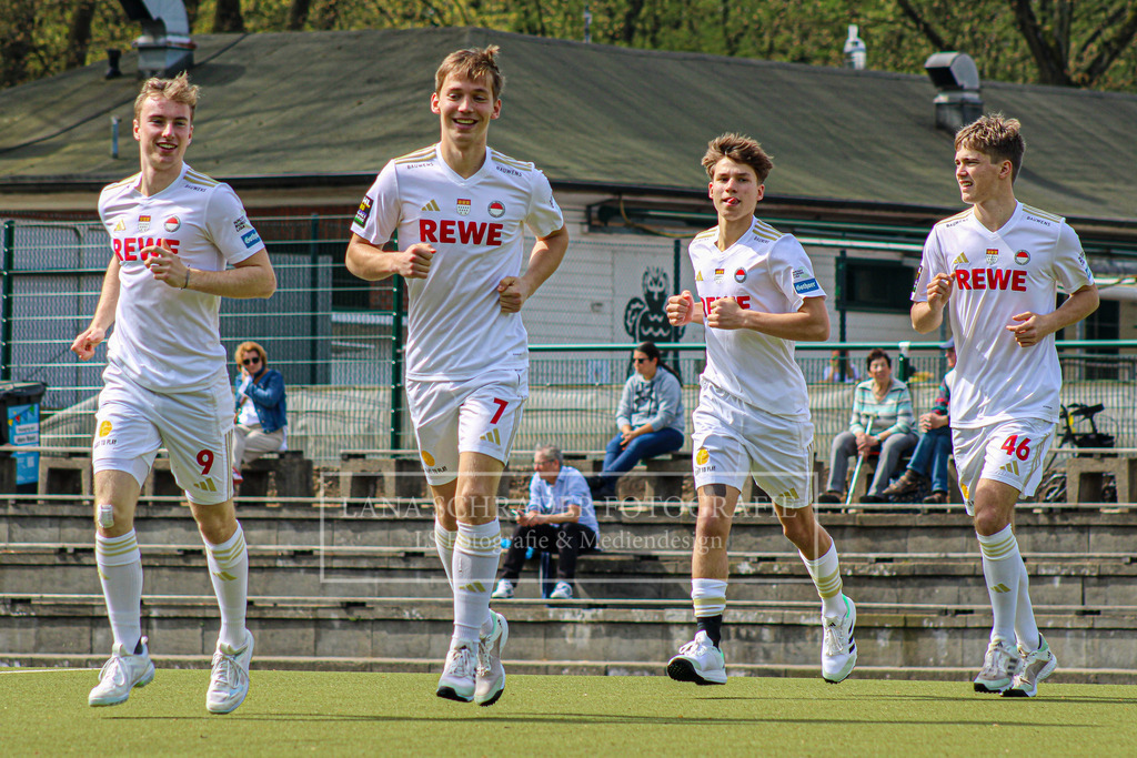 Bundesliga Herren HTC Uhlenhorst Mülheim - Rot-Weiß Köln 13.04.24 Mülheim-065 | lanaschraderfotografie - Realisiert mit Pictrs.com