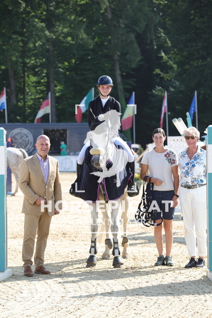 0P6A8153 | Willkommen bei Brunnmayr - Design & Fotografie – Ihrem Spezialisten für Reitturniere und Pferdeveranstaltungen in Oberösterreich, Salzburg und Bayern! Seit über 17 Jahren sind wir leidenschaftlich dabei.